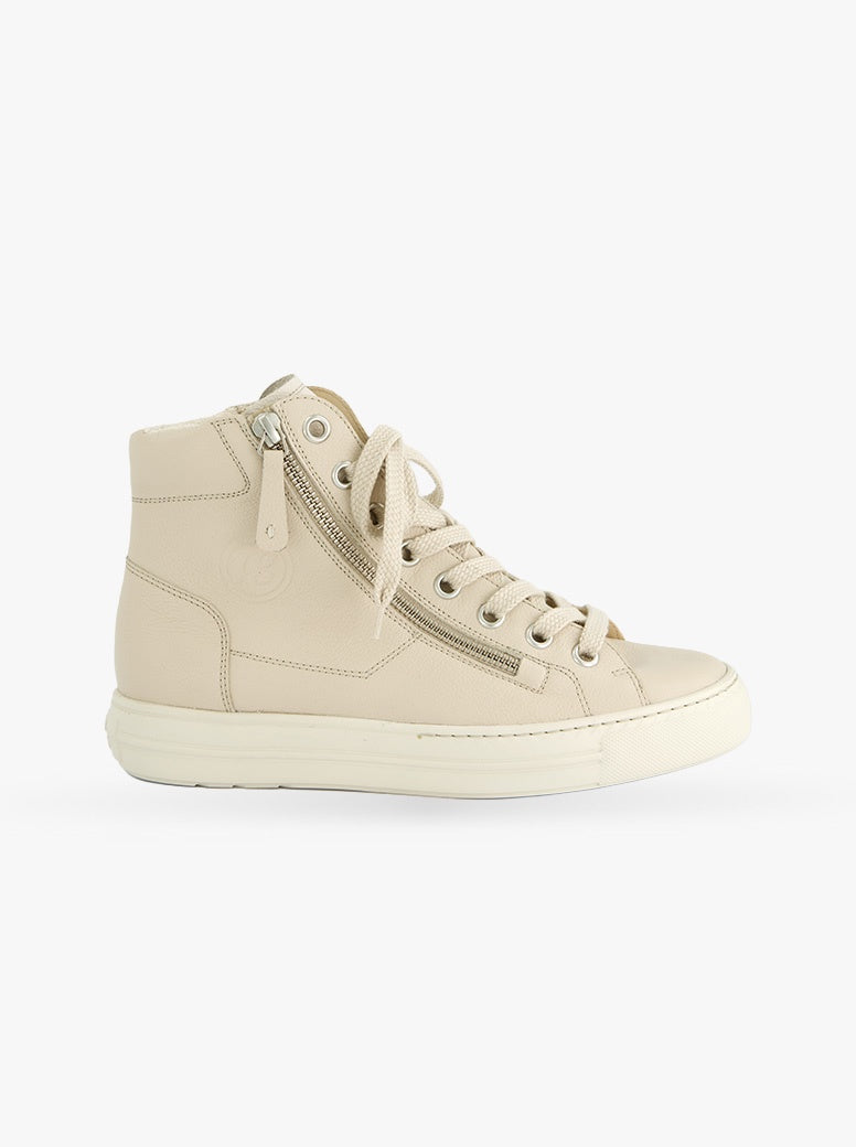 Chalet cream leather