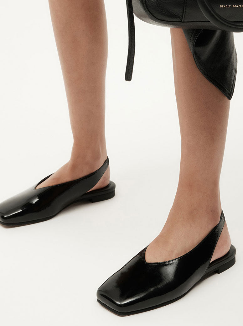 Saddleback Flat black
