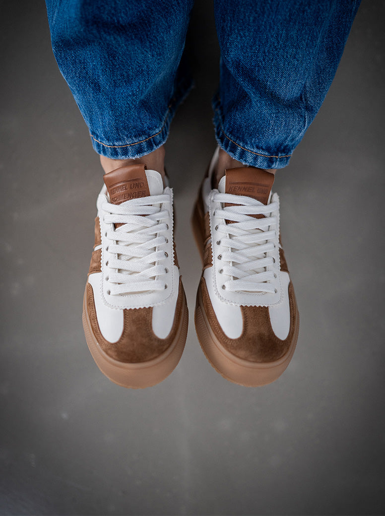 Leni caramel / white