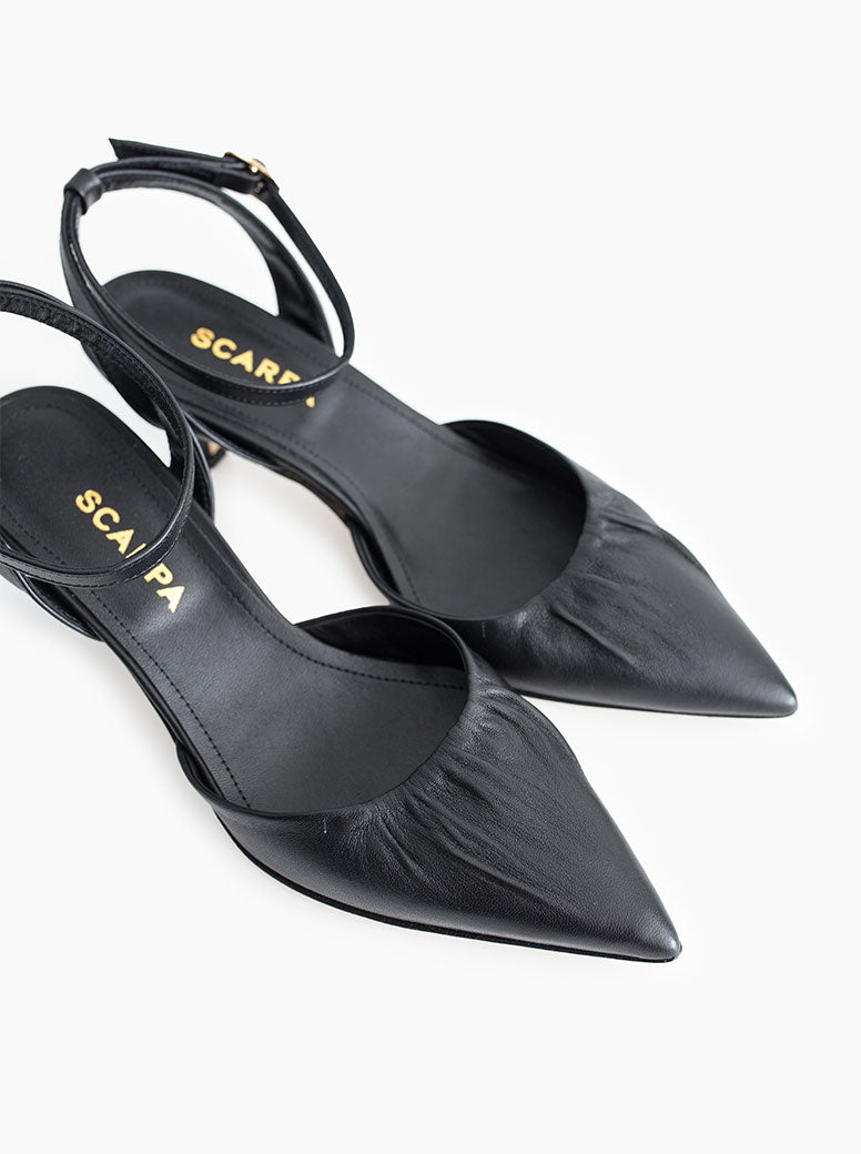 Nera black