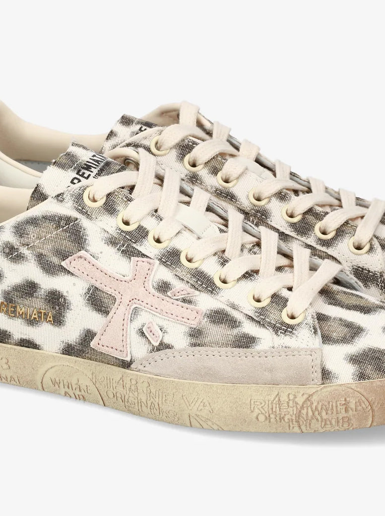 Steven leopard multi