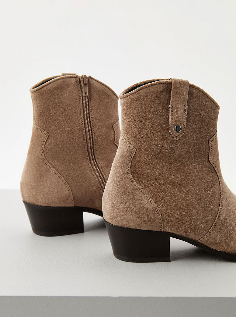 Thea taupe suede
