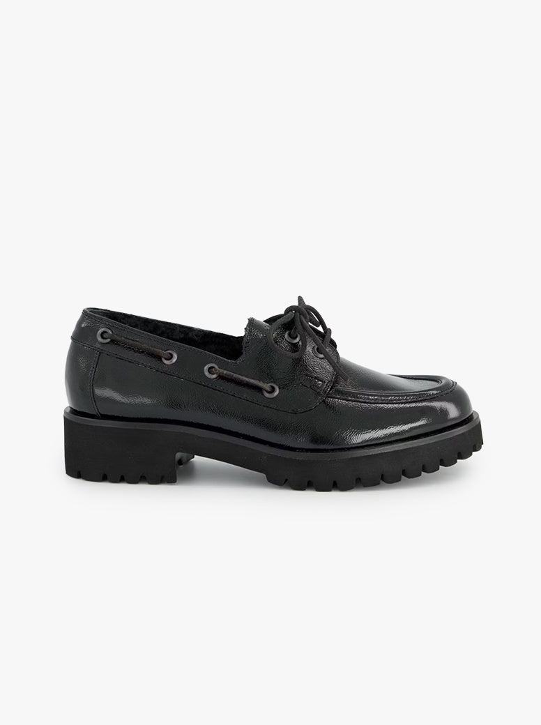 Winona black