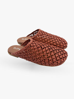Amilie tan woven