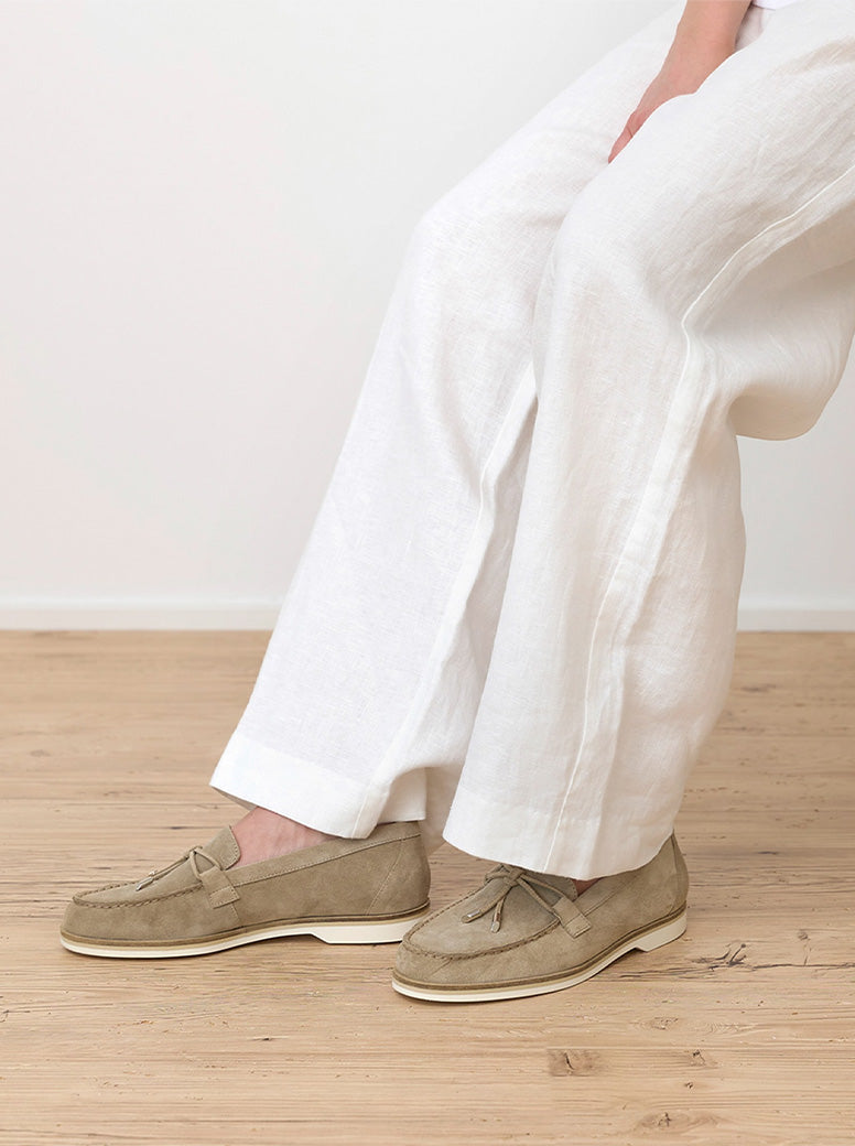 Capri taupe suede