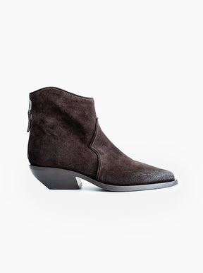 Cyrus chocolate suede