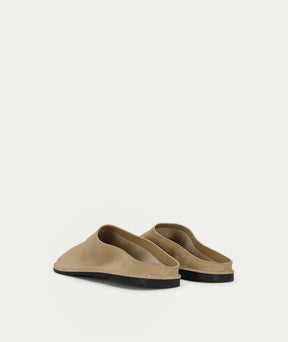 Sola Slide oat suede