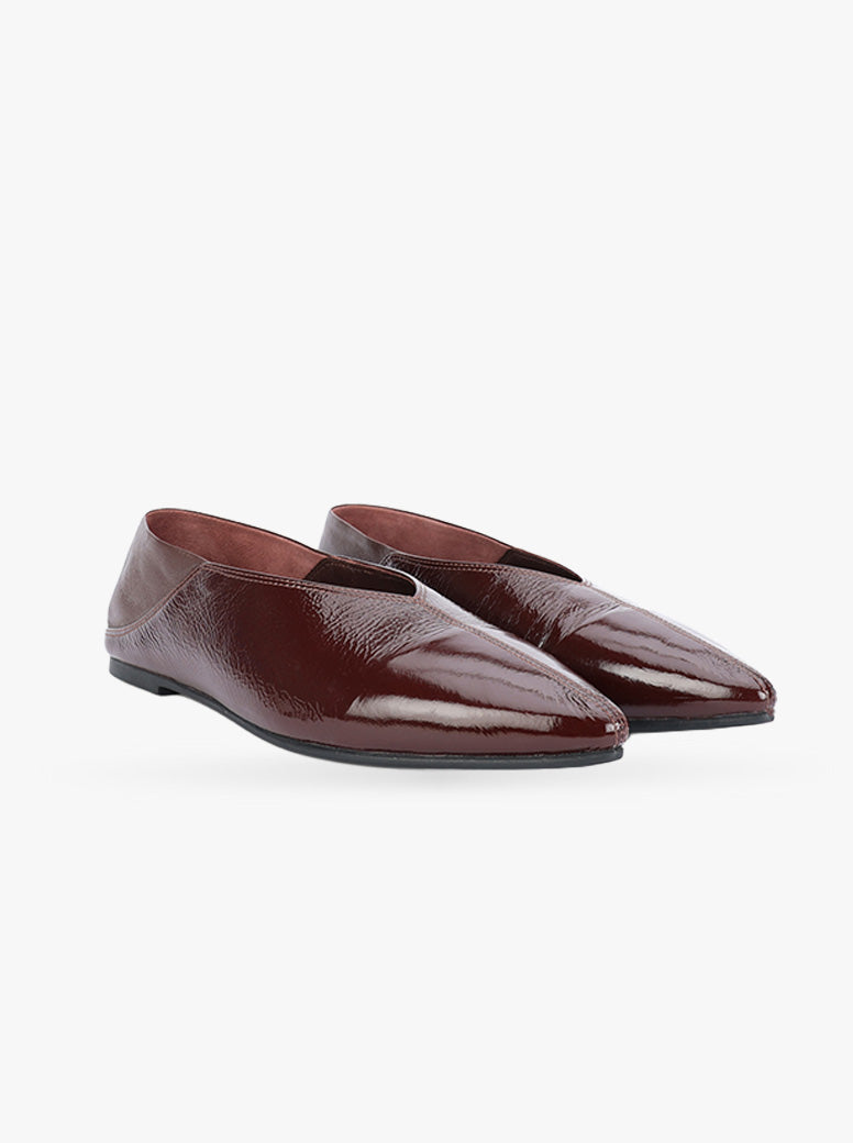 Epona Flat burgundy patent