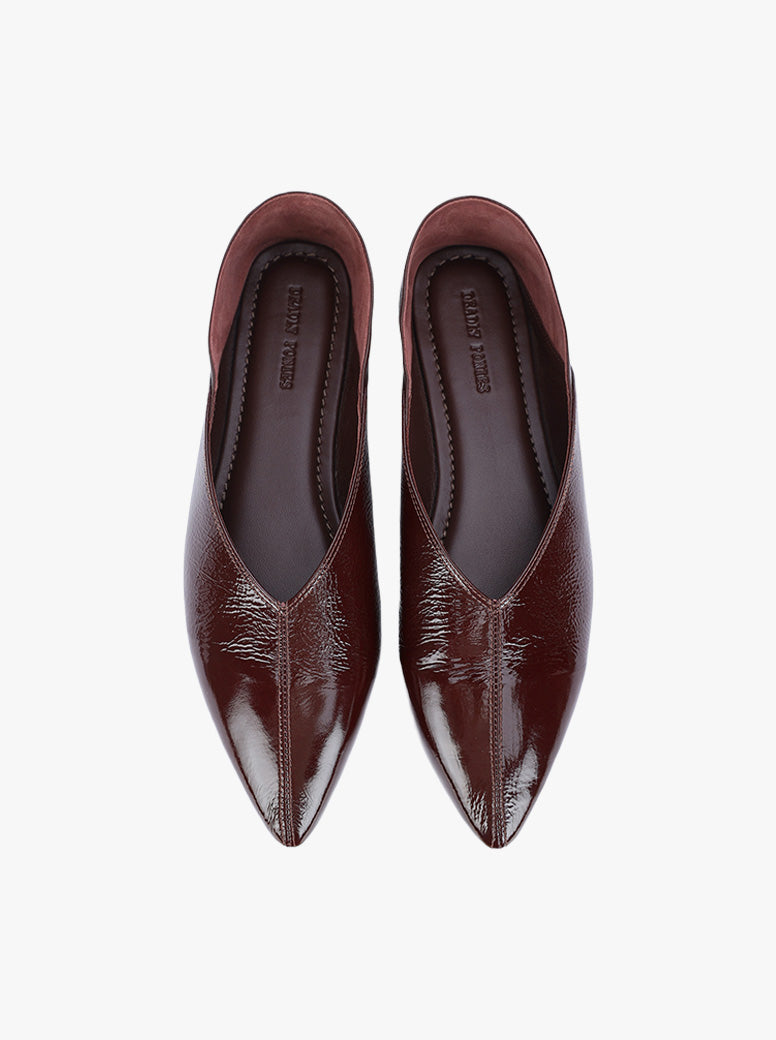 Epona Flat burgundy patent