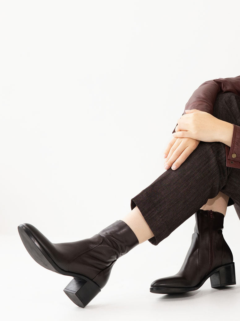 Franca burgundy leather