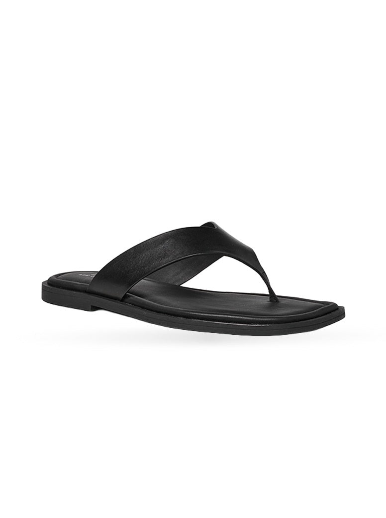 Gracie Thong black leather