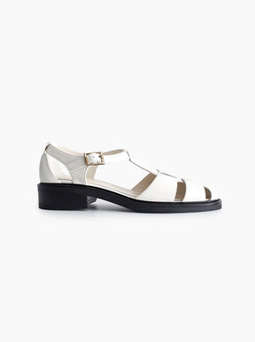 Isola white