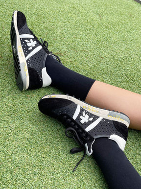 Lucy Heritage black