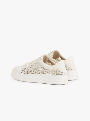 Lacey off white