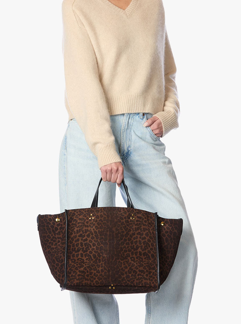 Leon Medium leopard