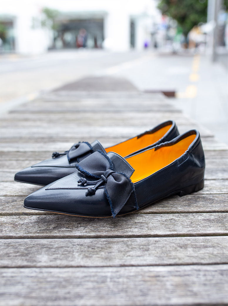 Lidia navy blue