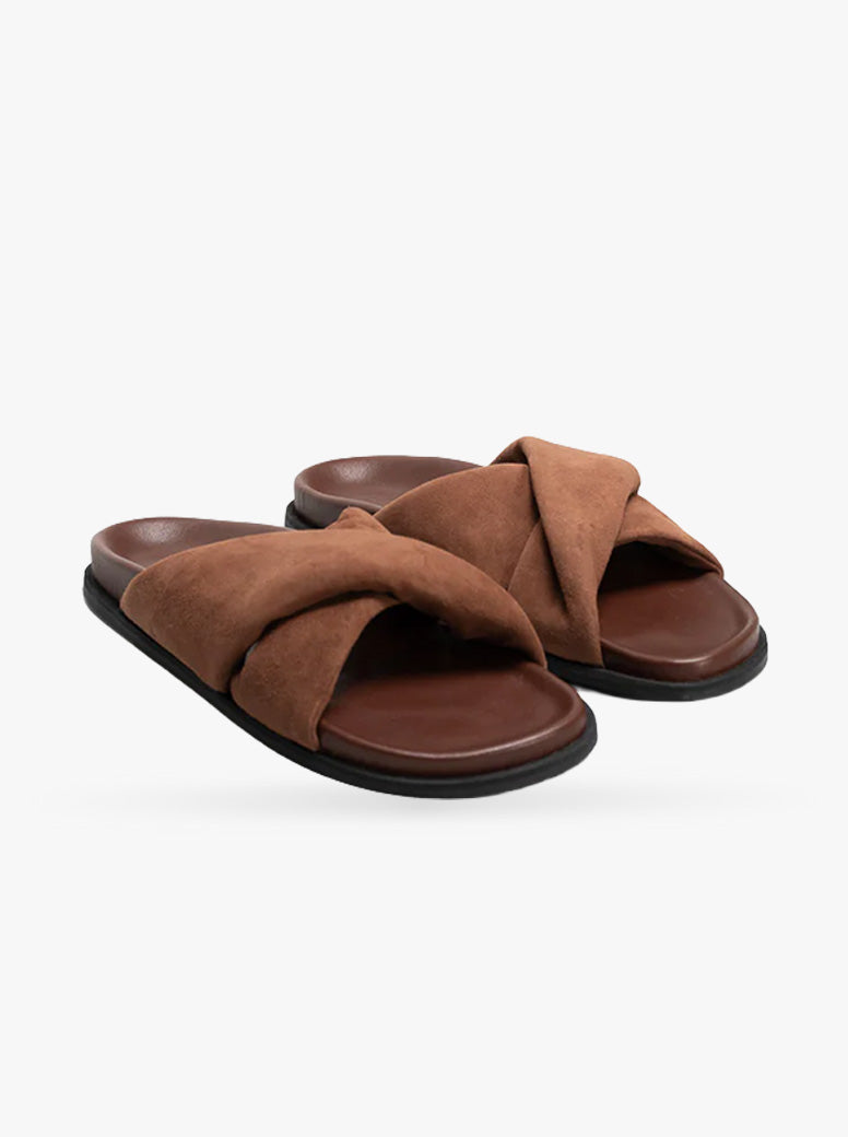 Lizzie chocolate suede
