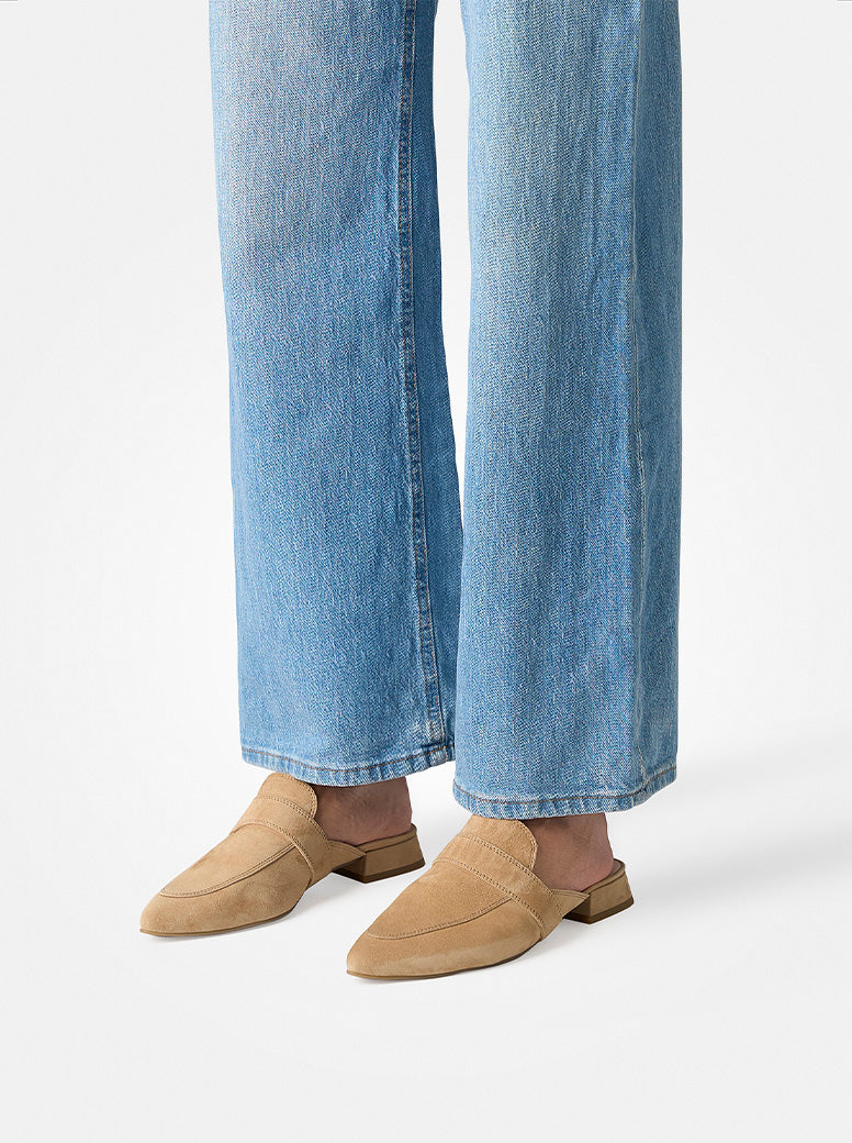 Marcel sand suede