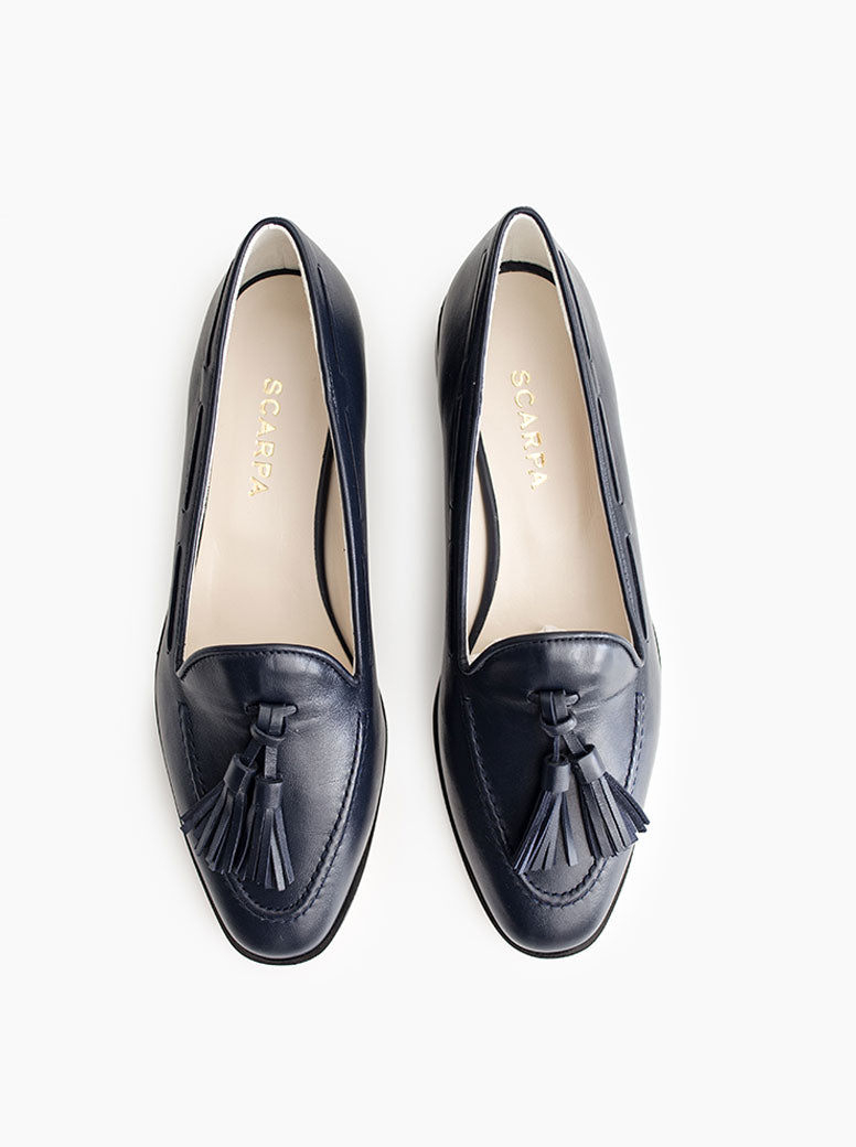 Marina navy blue
