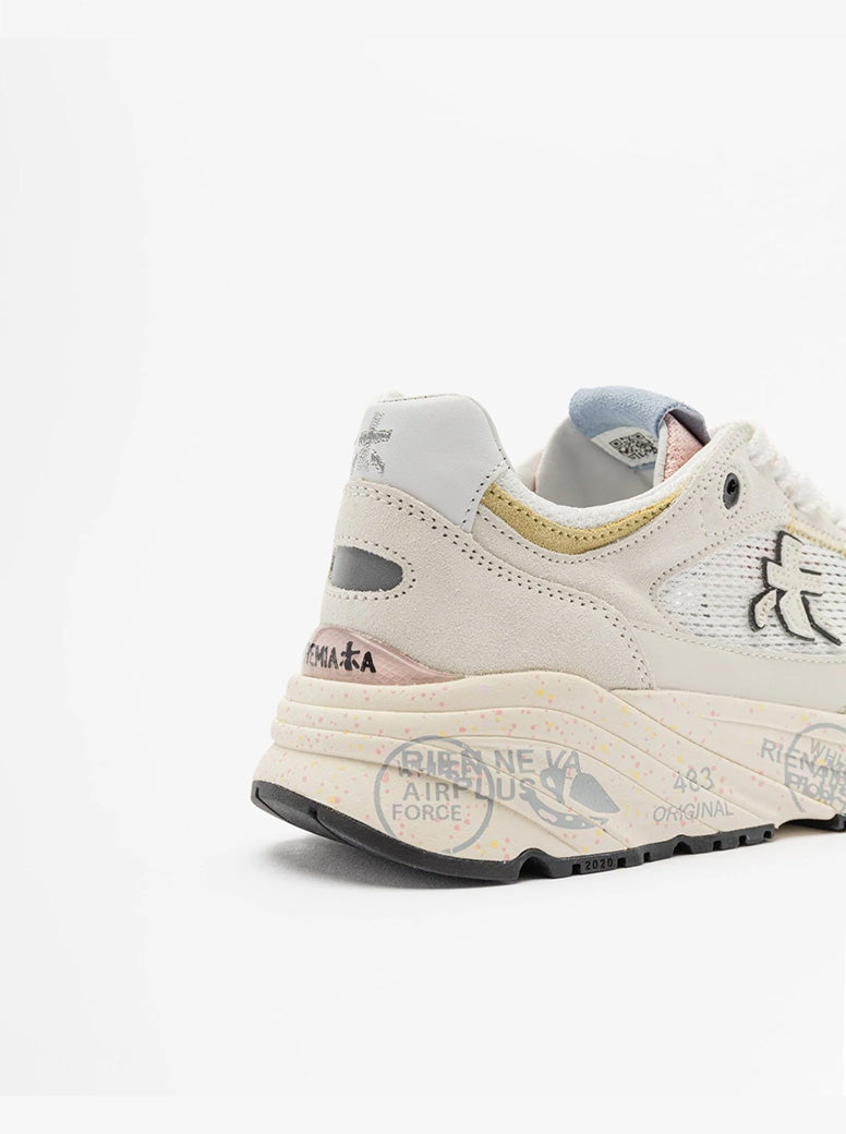 Mase D white multi