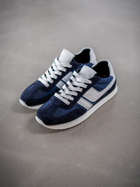 Mui navy / white