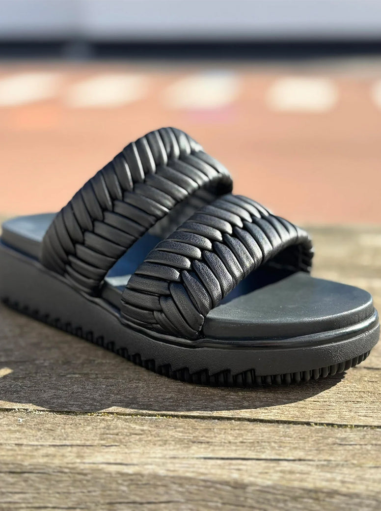 Nero black