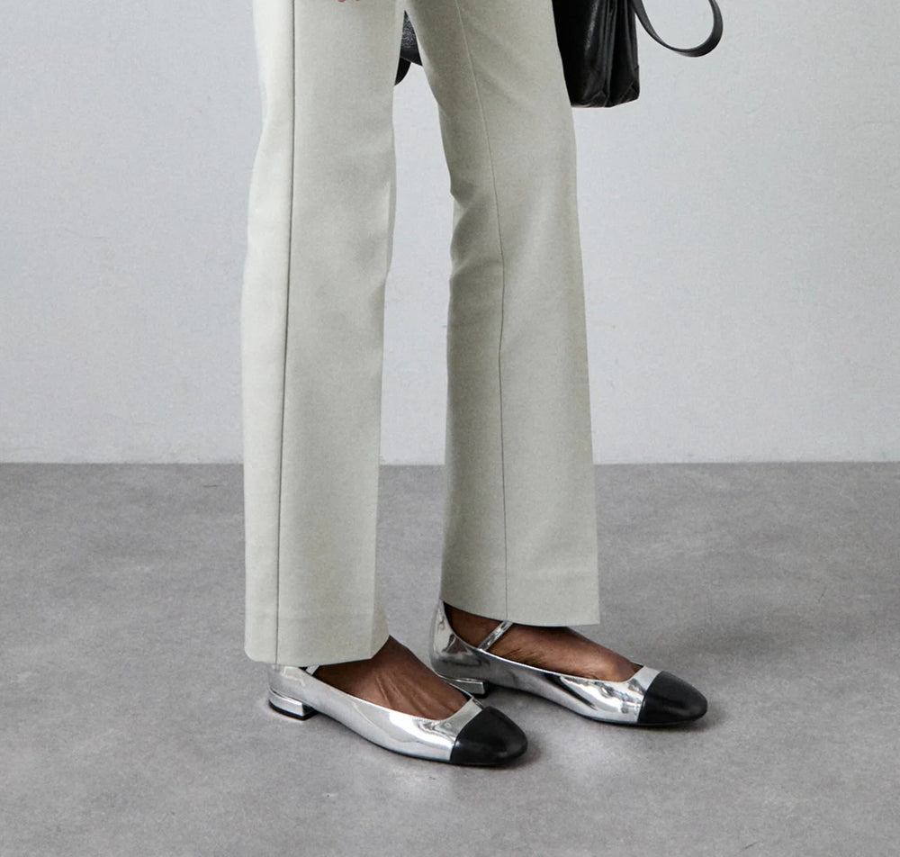 Scarpa - Shop Exclusive Designer shoes & Designer handbags for Women.