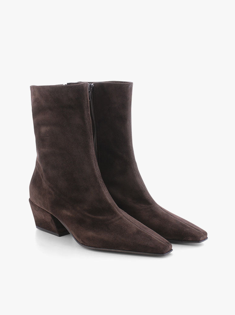 Nyla chocolate suede