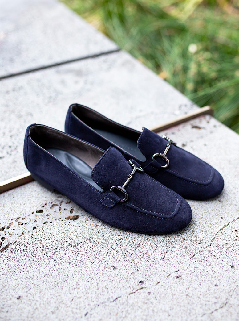 Otto navy suede