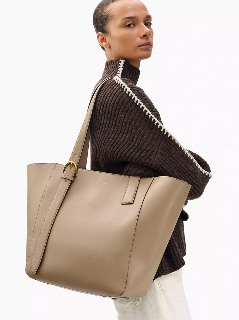 Parker Tote clay