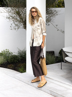 Paros almond suede