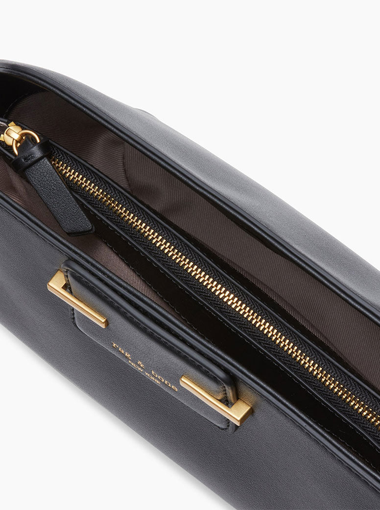 Realm Crossbody black