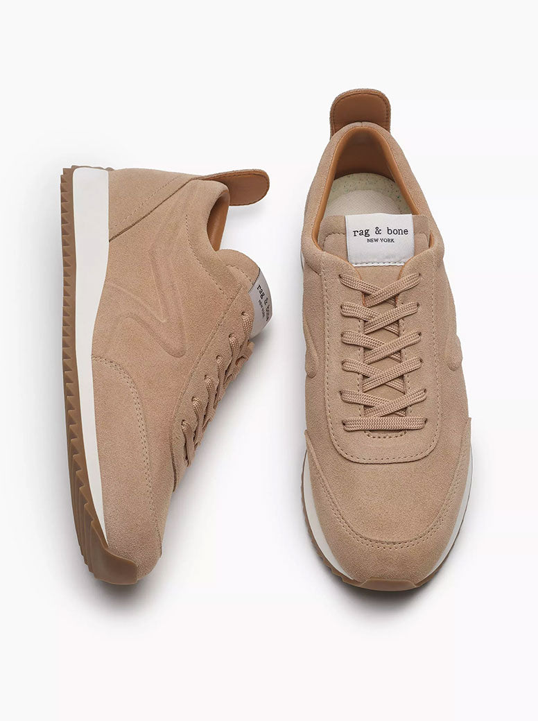 Retro Runner sand suede