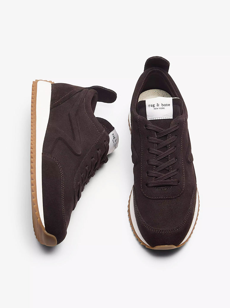 Retro Runner chocolate suede