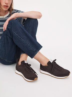 Retro Runner chocolate suede