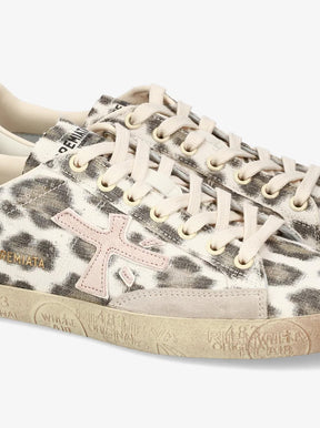 Steven leopard multi