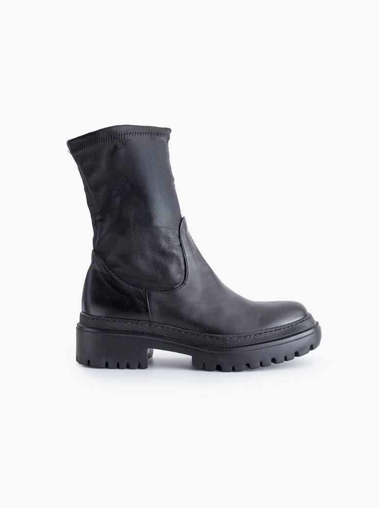 Sammie black stretch leather