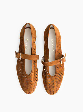 Strada tan suede