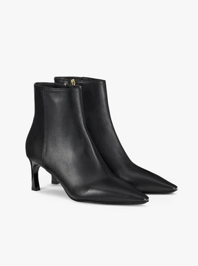 Taylor Bootie black