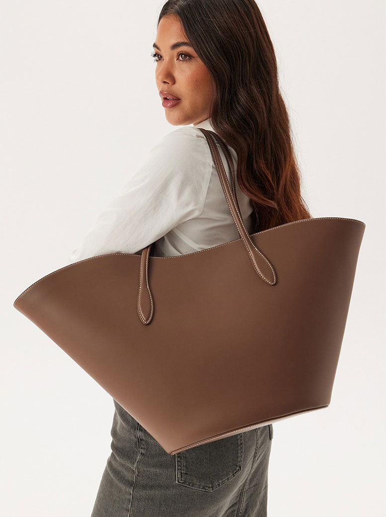 Tulip Shoulder Medium brown