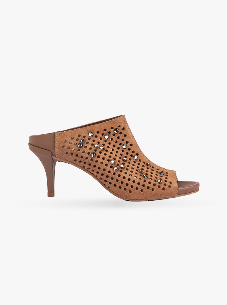 Waldina tan suede