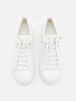 Future white multi