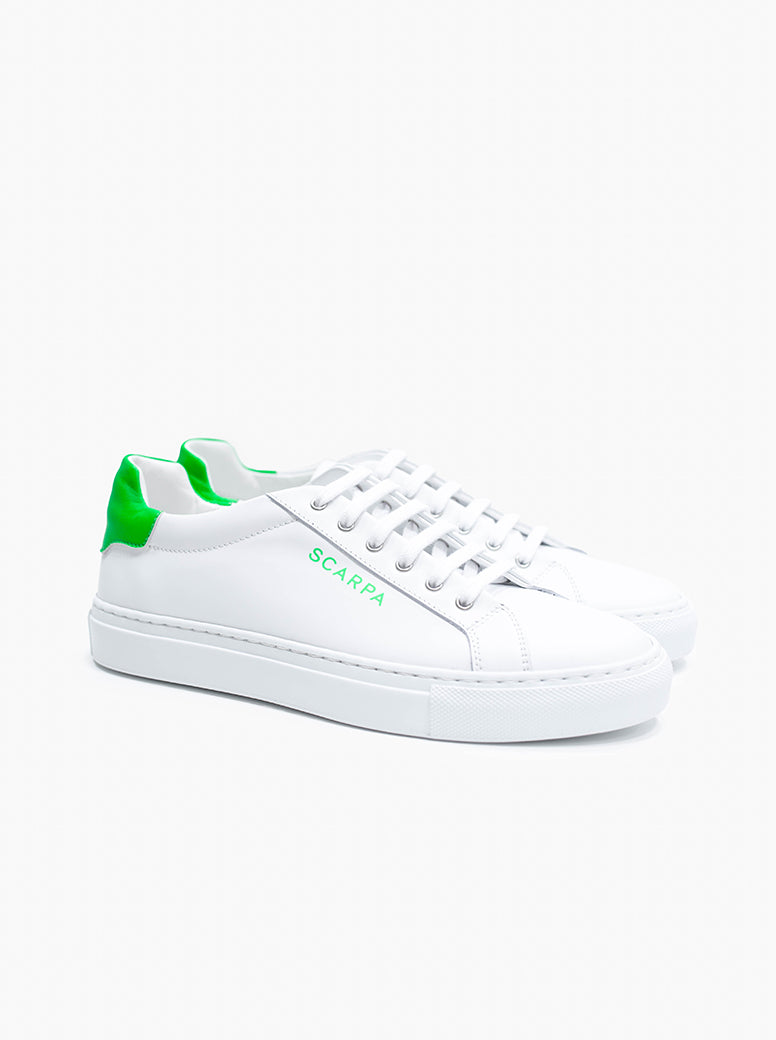 Caro white and green