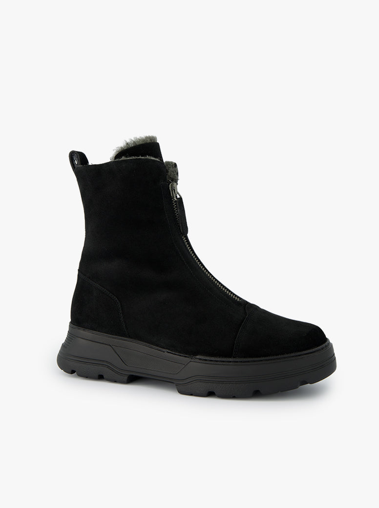 Wembly black suede